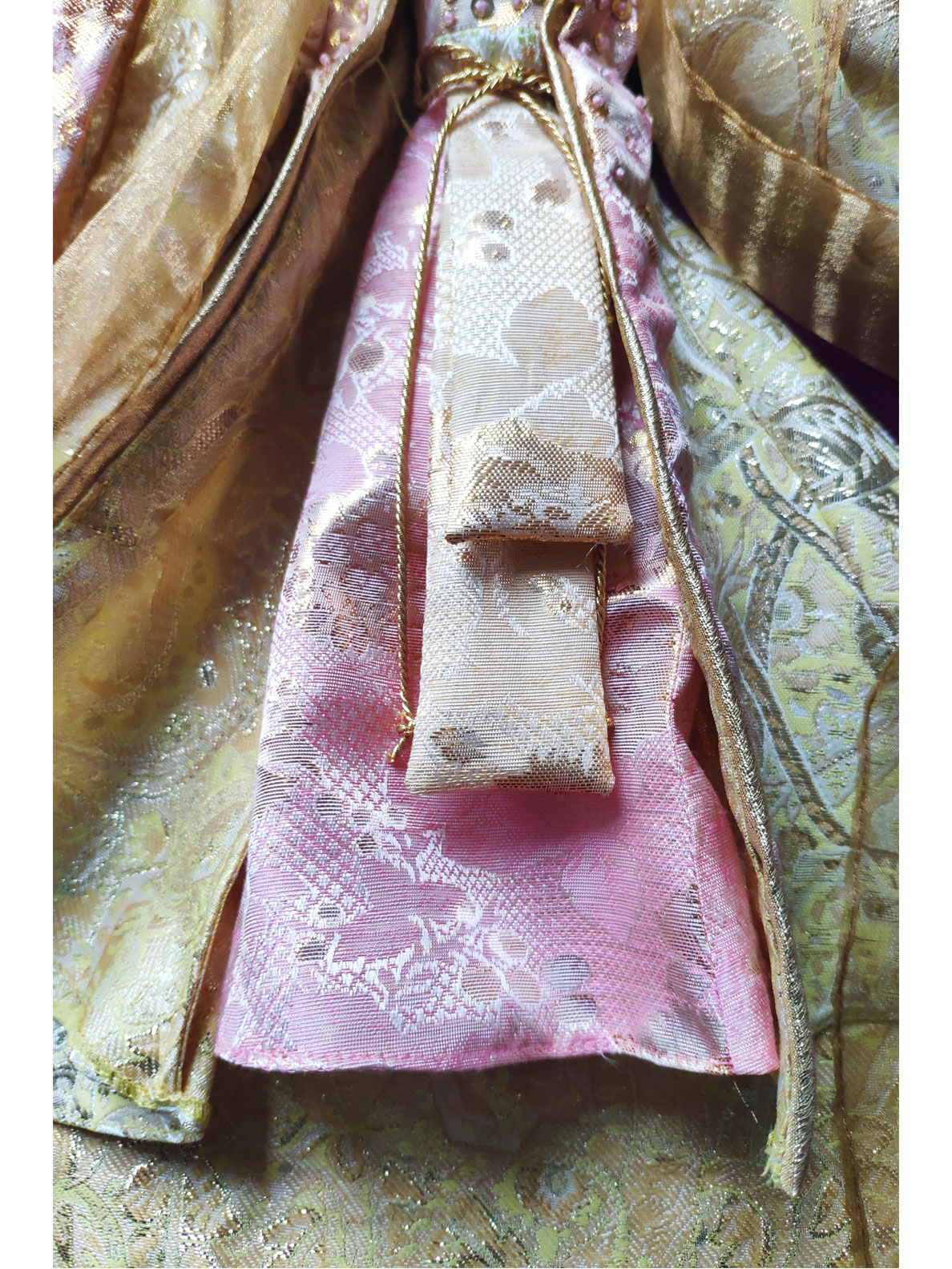 Empress of the Golden Blossom 8