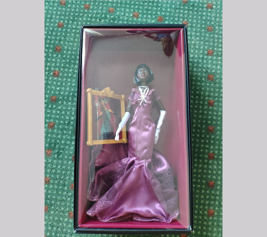 Selma DuPar James obr 3