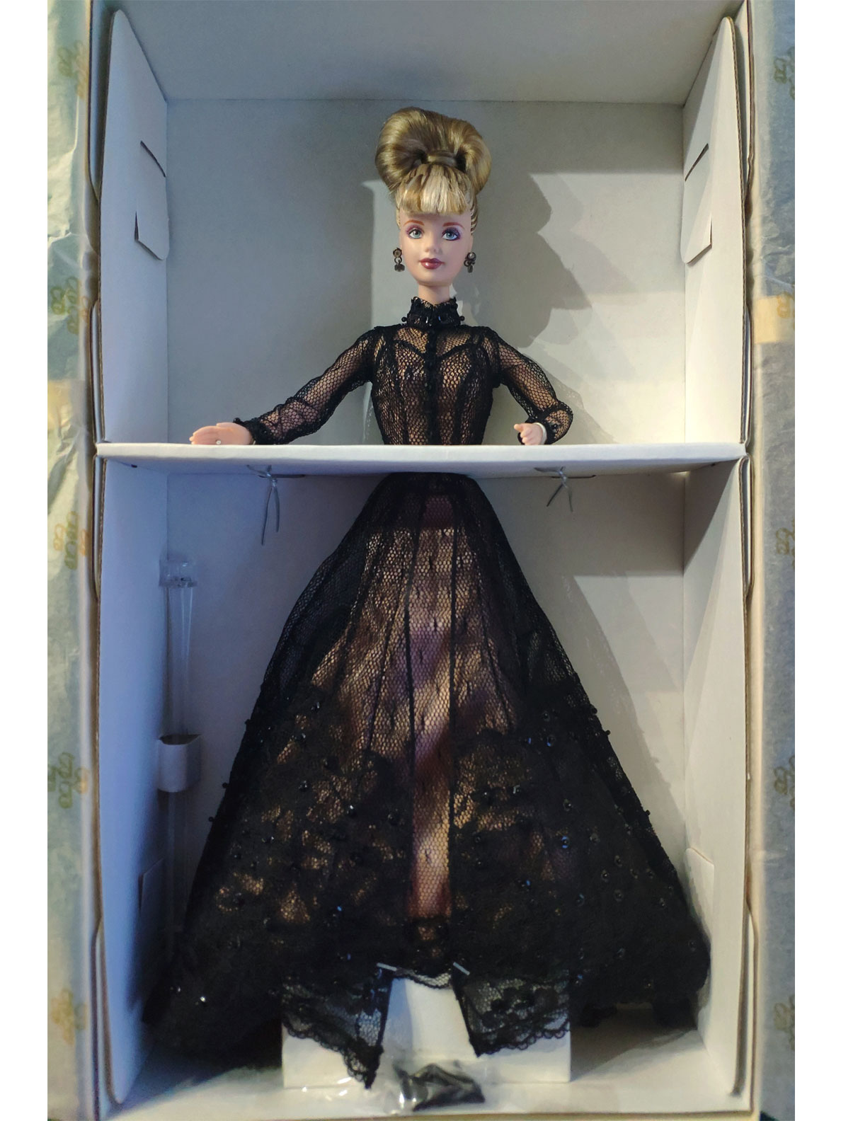 Sheer Illusion 04